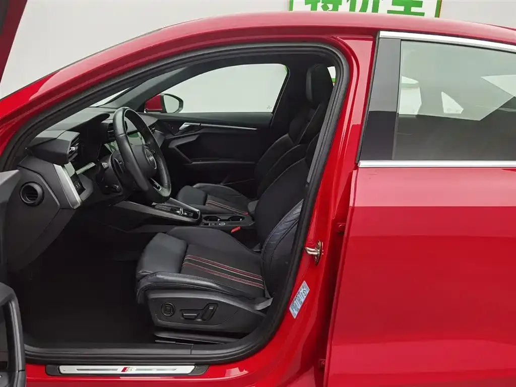 Audi A3 2021 из CN, фото 10