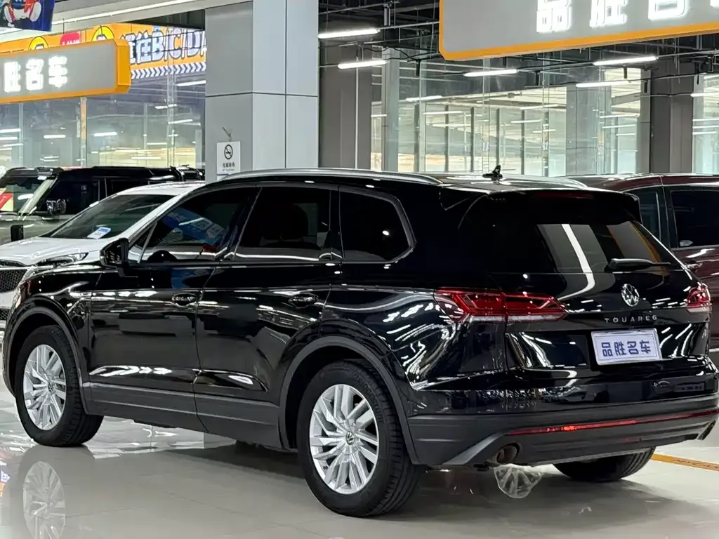 Volkswagen Touareg 2023 из CN, фото 3