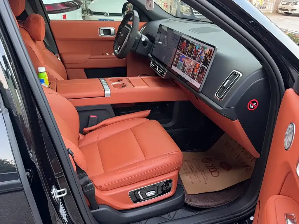 Li Auto L8 2023 из CN, фото 8