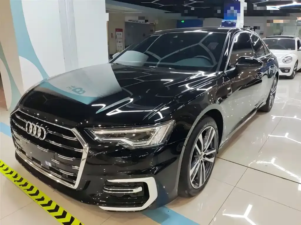 Audi A6L 2024 из CN, фото 2