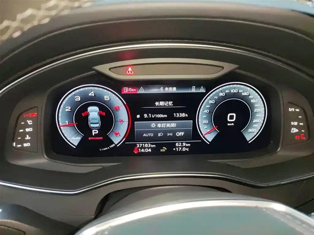 Audi A6L 2024 из CN, фото 4