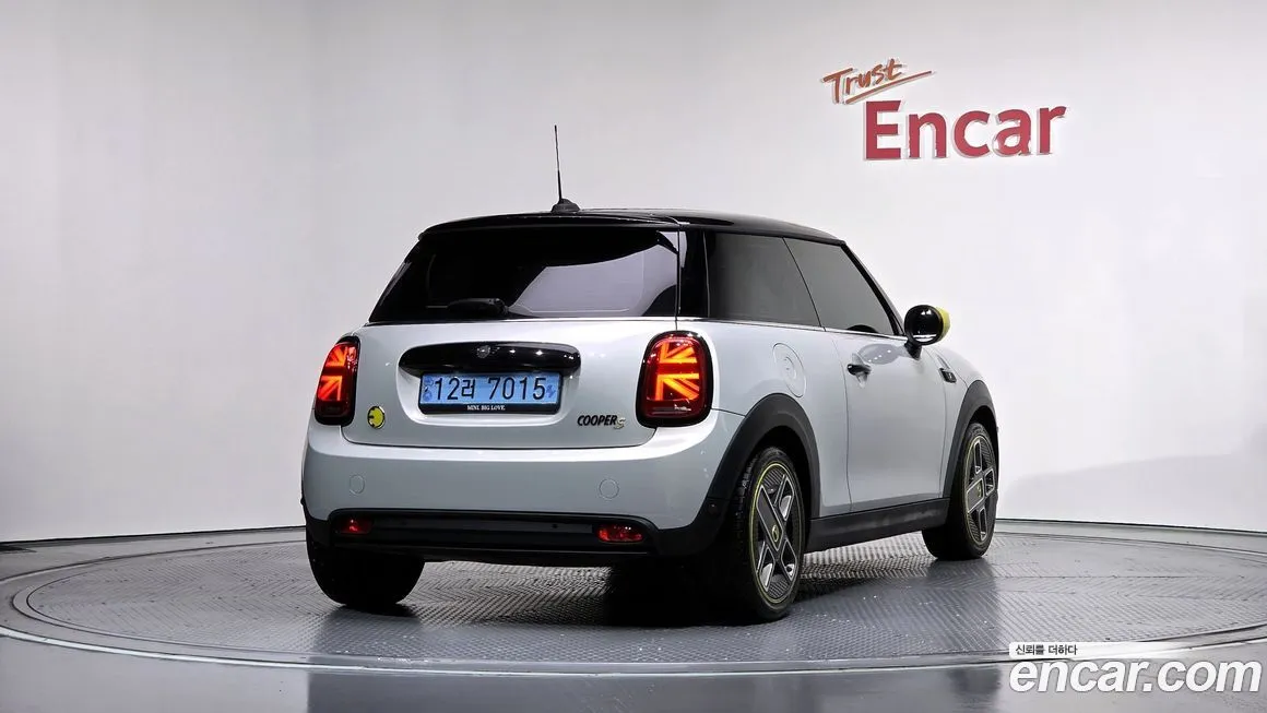 Mini Cooper 2022 из KR, фото 2
