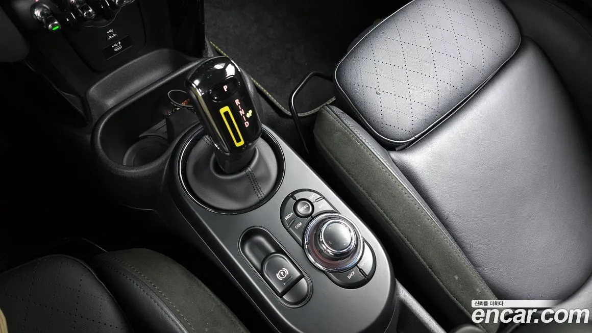 Mini Cooper 2022 из KR, фото 9