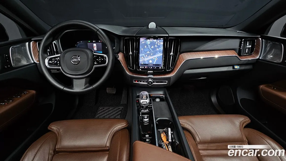 Volvo XC60 2024 из KR, фото 7