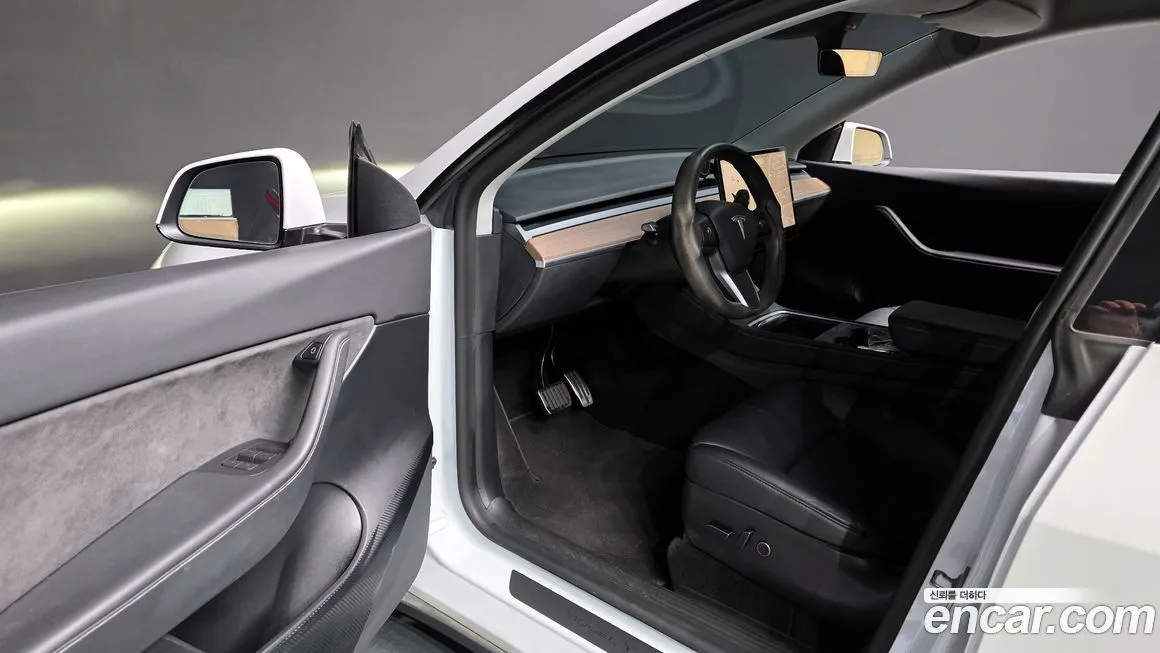 Tesla Model Y 2022 из KR, фото 10