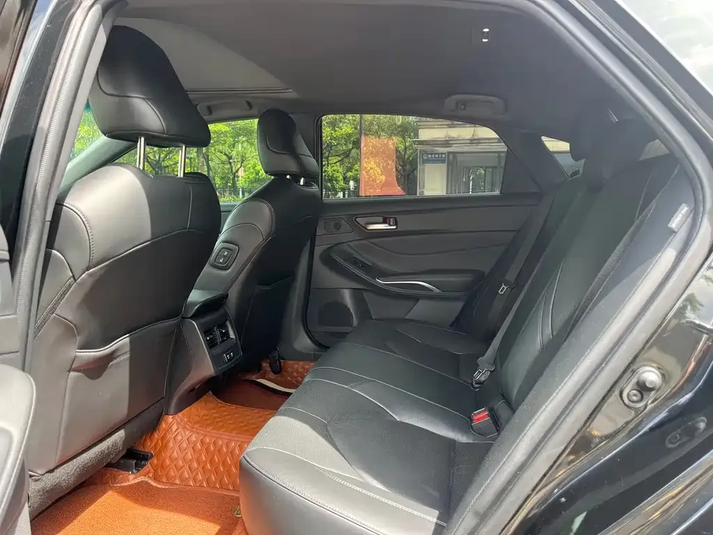 Toyota Avalon 2022 из CN, фото 8