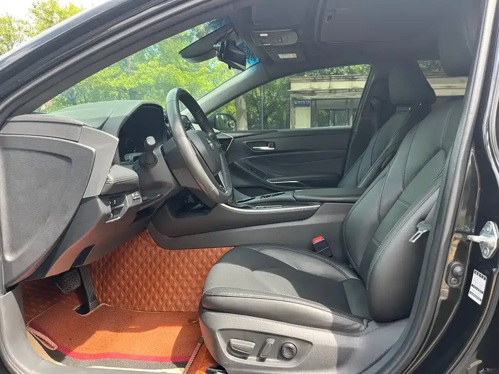 Toyota Avalon 2022 из CN, фото 9