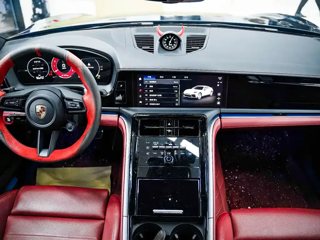Porsche Panamera 2024 из CN, фото 9