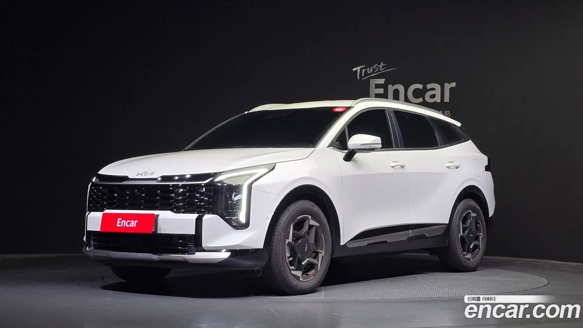 Kia Sportage — фото 1