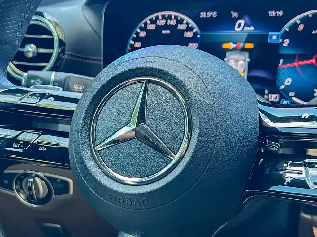 Mercedes-Benz E-Class 2021 из CN, фото 9