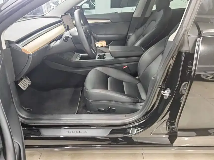 Tesla Model 3 2022 из CN, фото 4