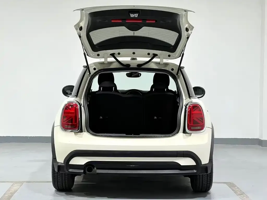 MINI Cooper (3-door) 2021 из CN, фото 3