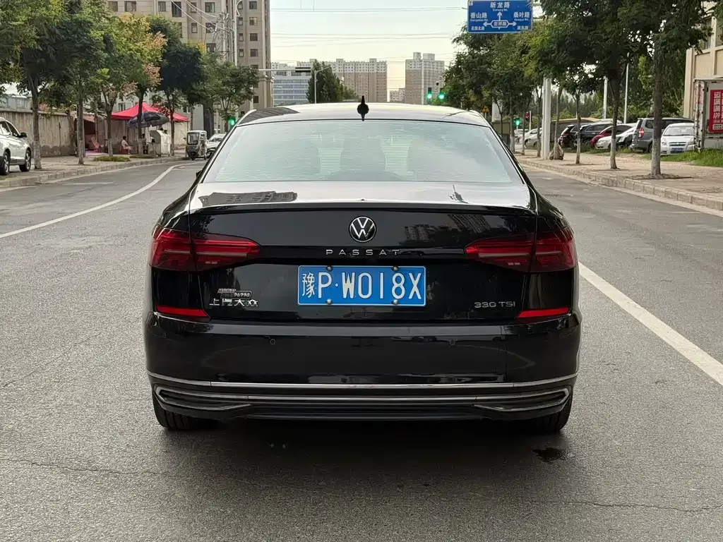 Volkswagen Passat 2021 из CN, фото 8