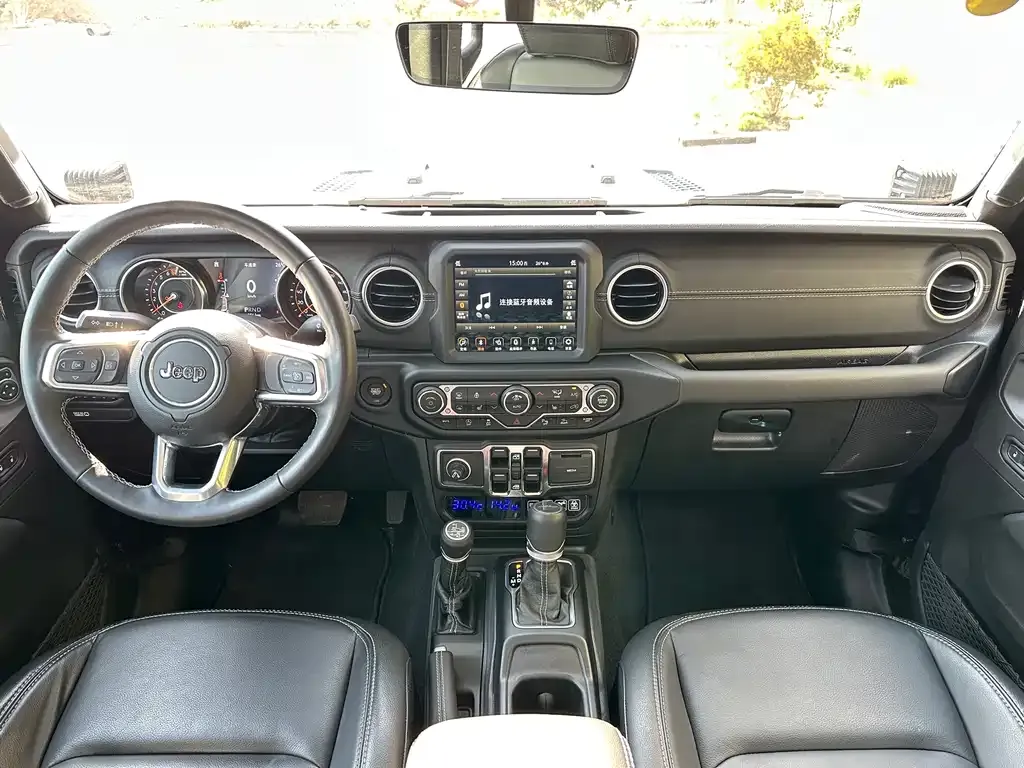 Jeep Gladiator 2023 из CN, фото 9