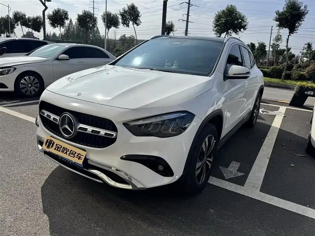 Mercedes-Benz GLA 2024 из CN, фото 1