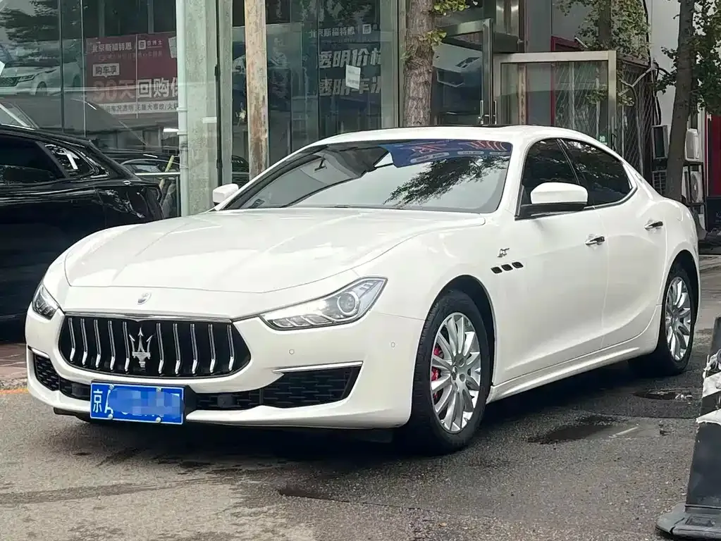 Maserati Ghibli 2022 из CN, фото 1