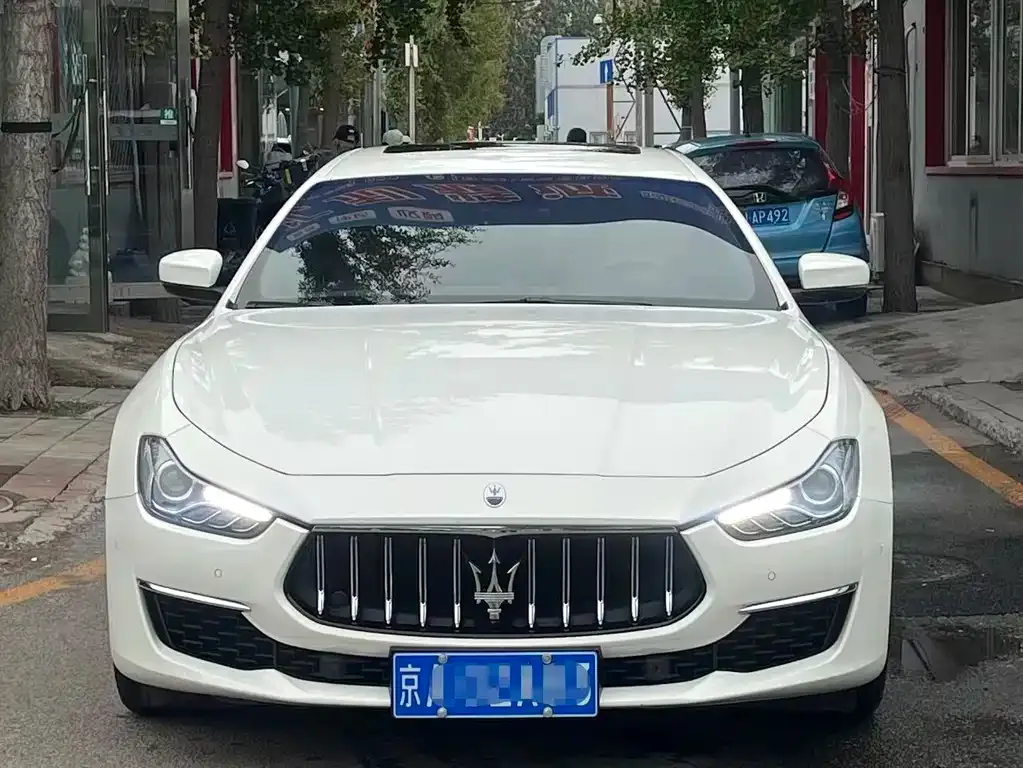 Maserati Ghibli 2022 из CN, фото 2