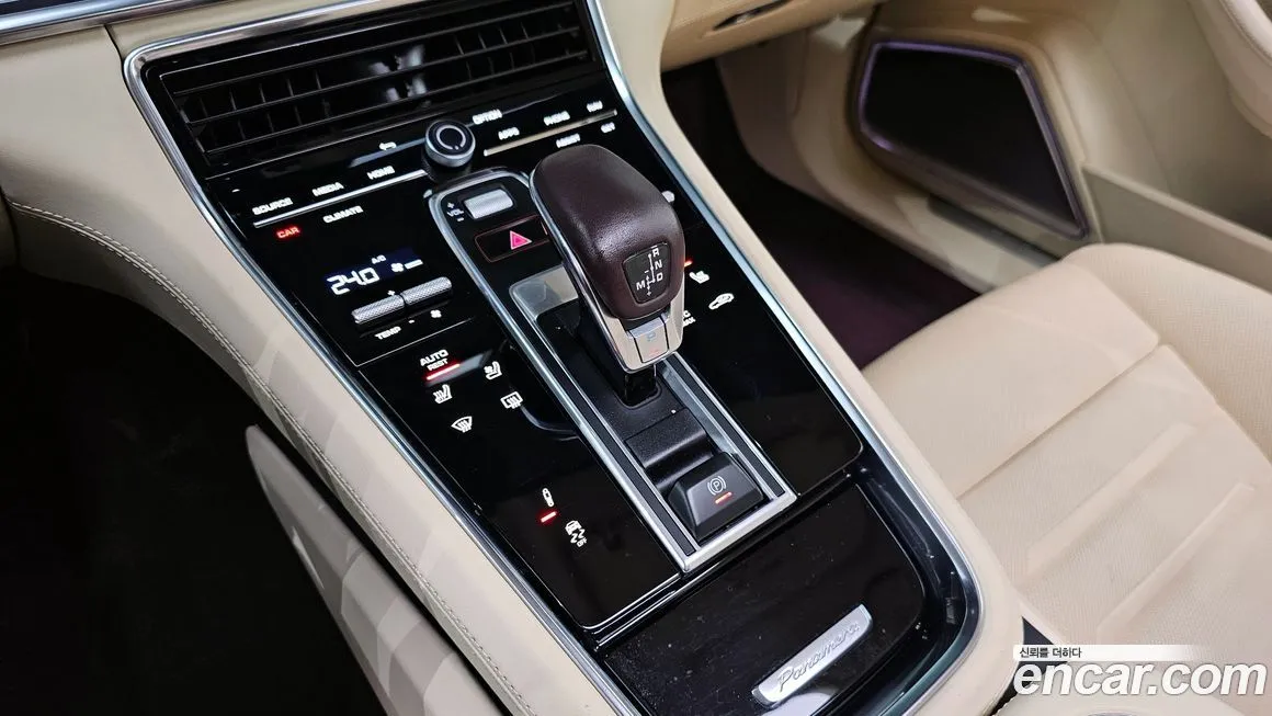 Porsche Panamera 2021 из KR, фото 9