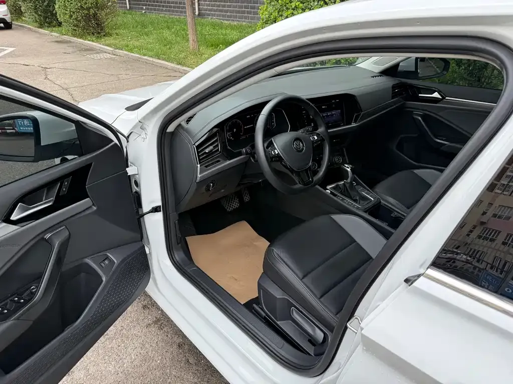 Volkswagen Sagitar 2022 из CN, фото 10