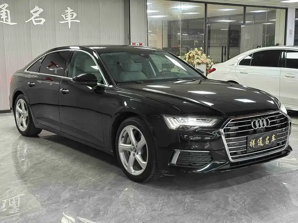 Audi A6L 2021 из CN, фото 2
