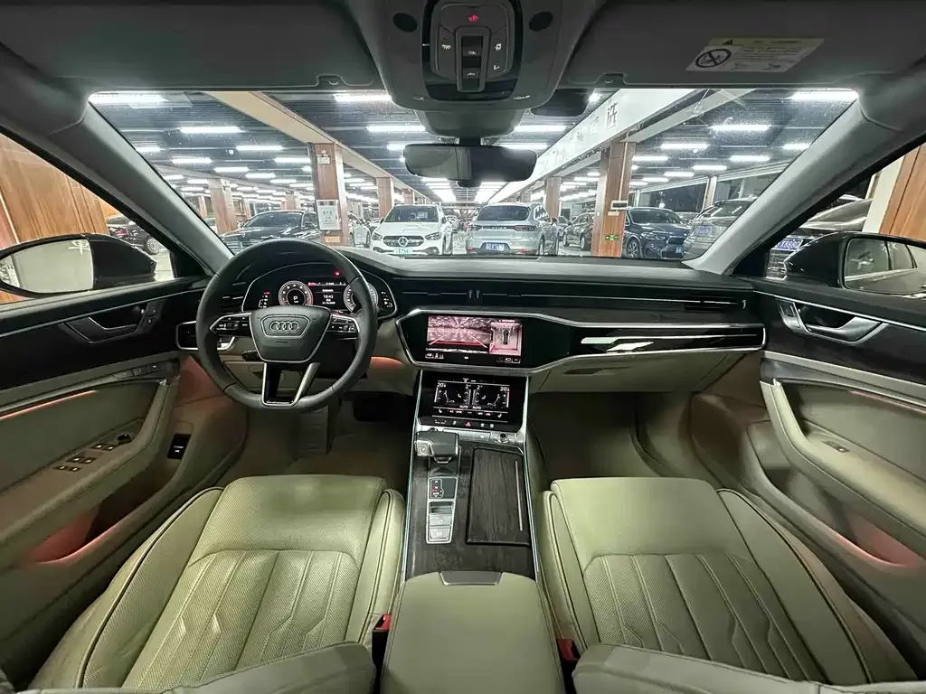Audi A6L 2021 из CN, фото 4