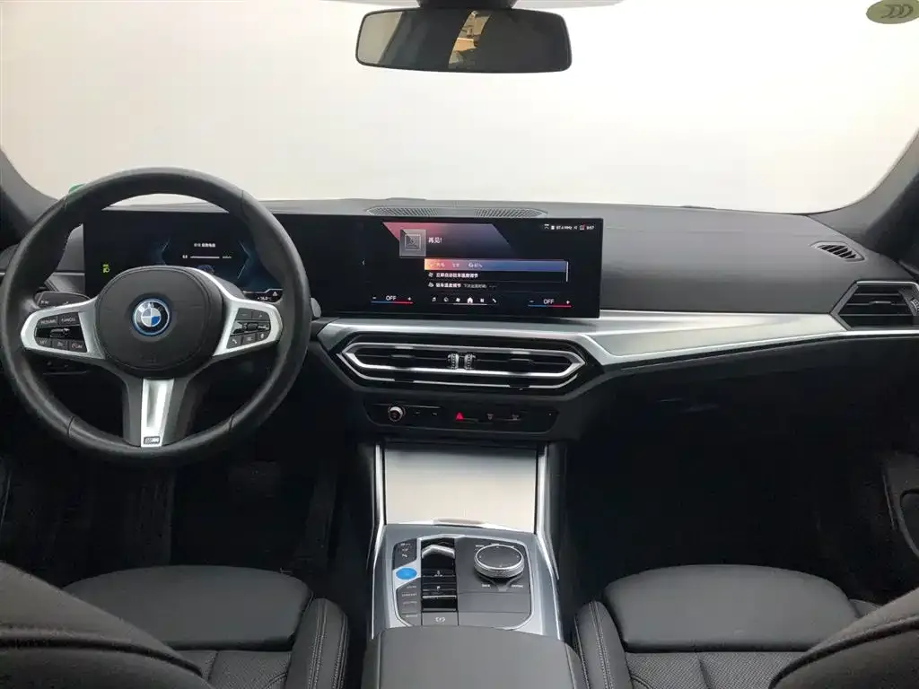BMW i4 2025 из CN, фото 7