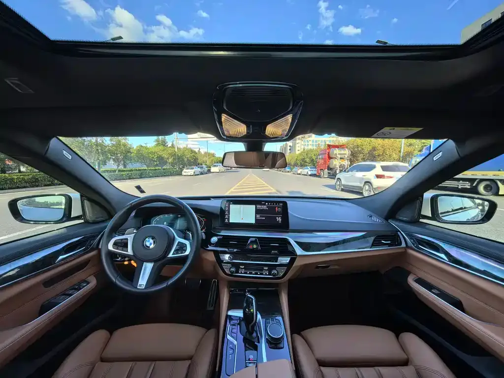 BMW 6 Series GT 2023 из CN, фото 3