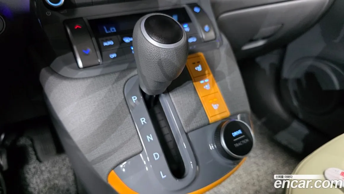 Hyundai Casper — фото 9