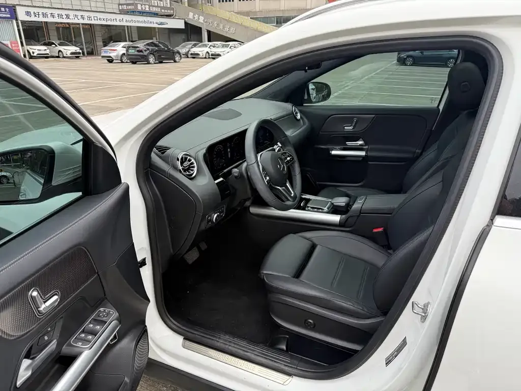 Mercedes-Benz GLA 2023 из CN, фото 5