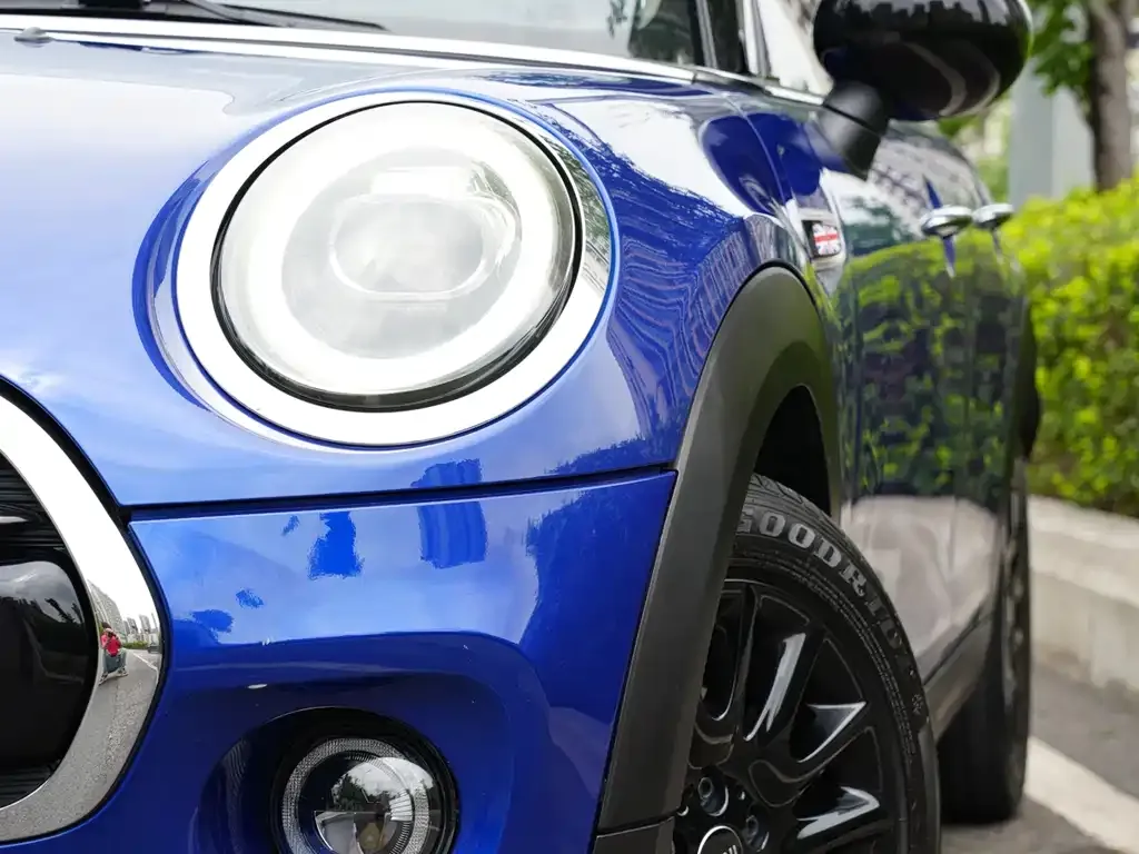 MINI Cooper (3-door) 2021 из CN, фото 2