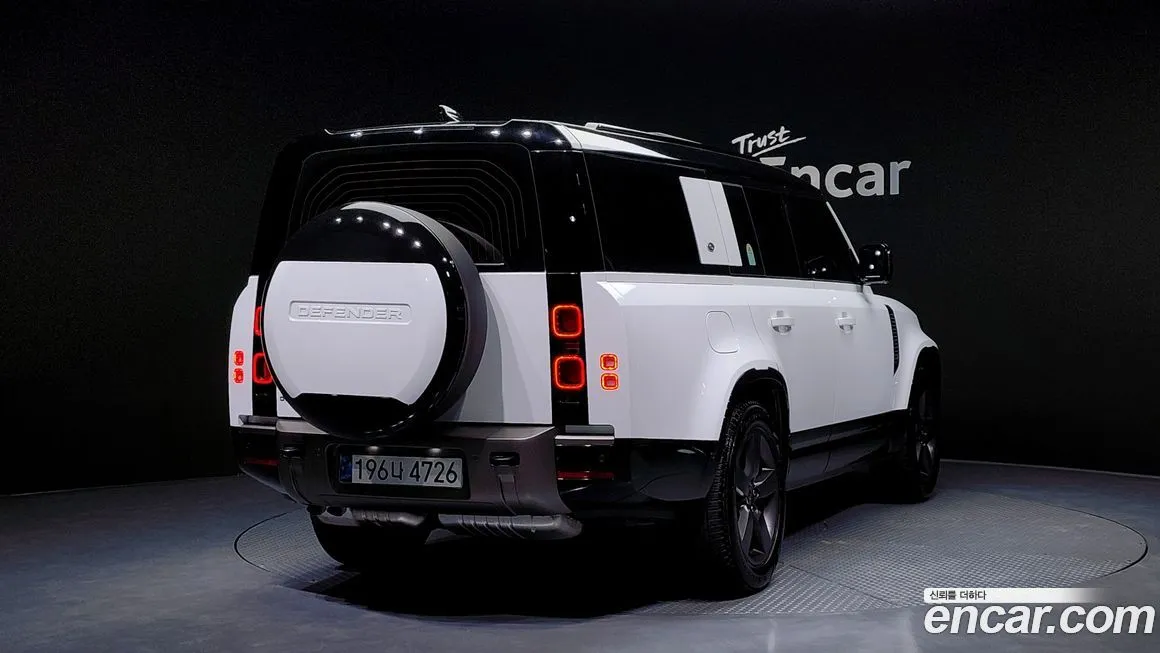 Land Rover Defender 2024 из KR, фото 2