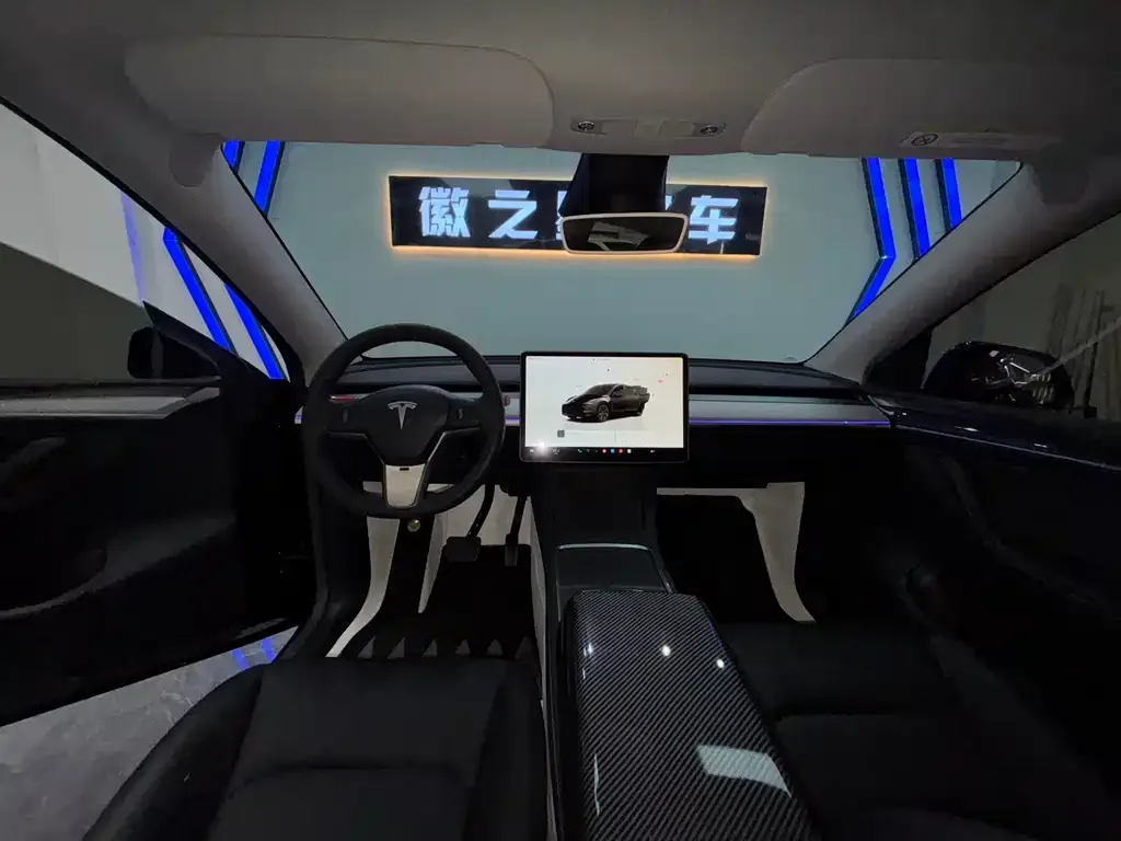 Tesla Model Y 2024 из CN, фото 10