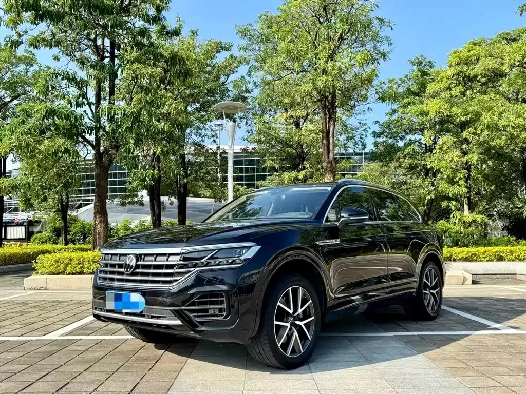 Volkswagen Touareg 2021 из CN, фото 1