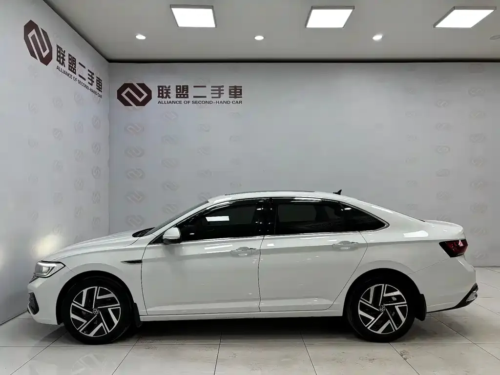 Volkswagen Sagitar 2024 из CN, фото 6