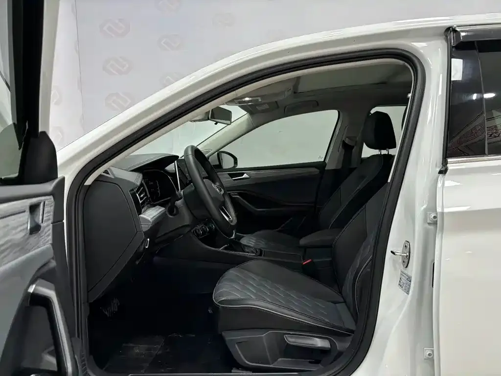 Volkswagen Sagitar 2024 из CN, фото 7