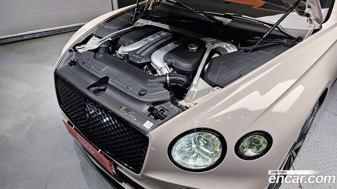 Bentley Continental 2022 из KR, фото 6
