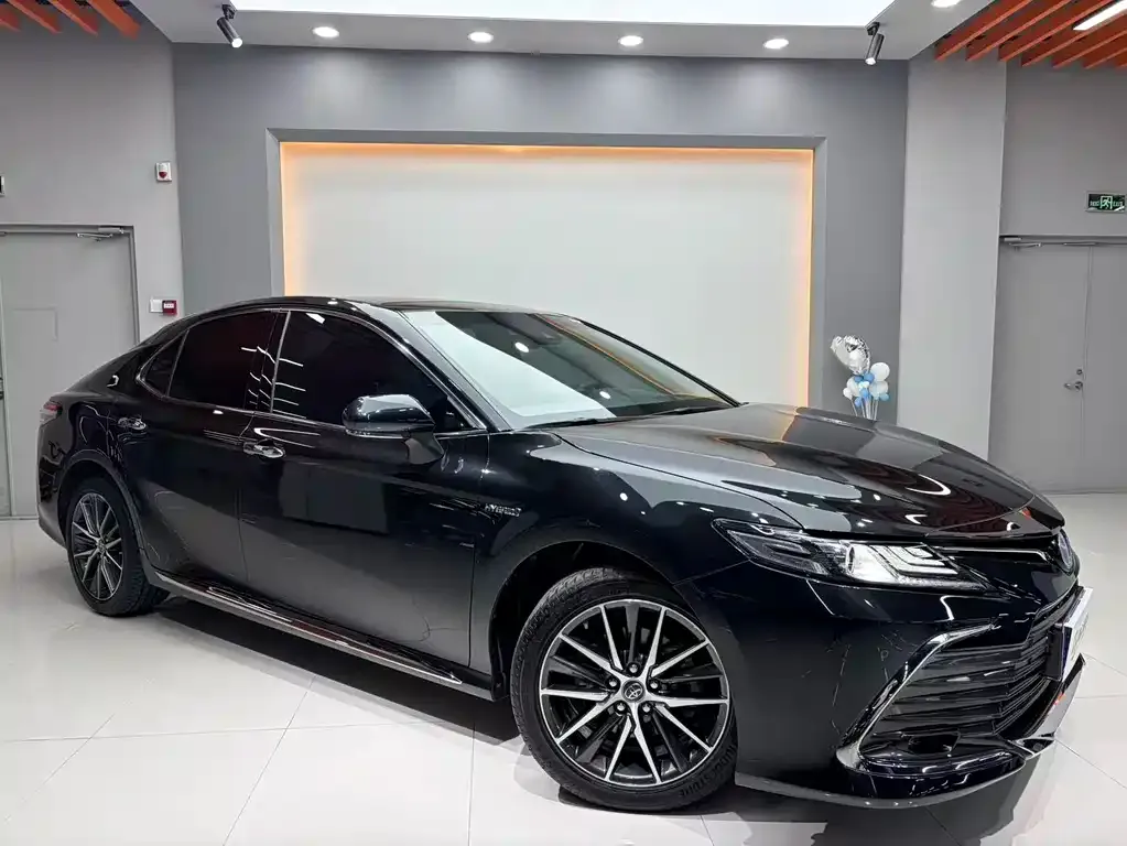 Toyota Camry 2024 из CN, фото 3