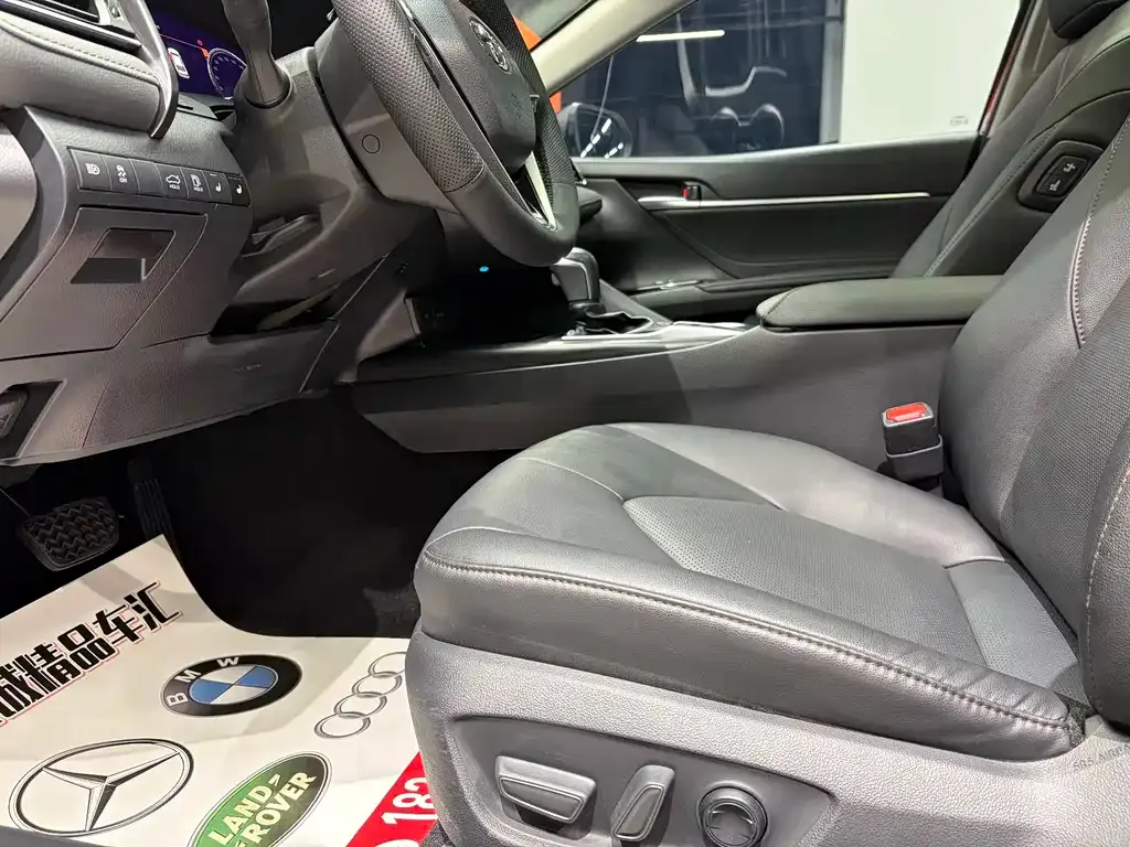 Toyota Camry 2024 из CN, фото 8