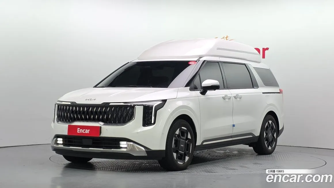 Kia Carnival — фото 1