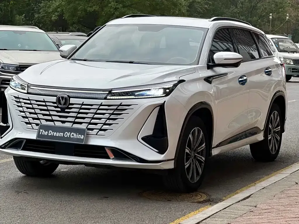 Changan CS75PLUS 2023 из CN, фото 1