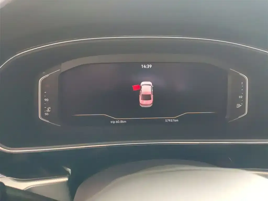 Volkswagen Passat 2023 из CN, фото 5