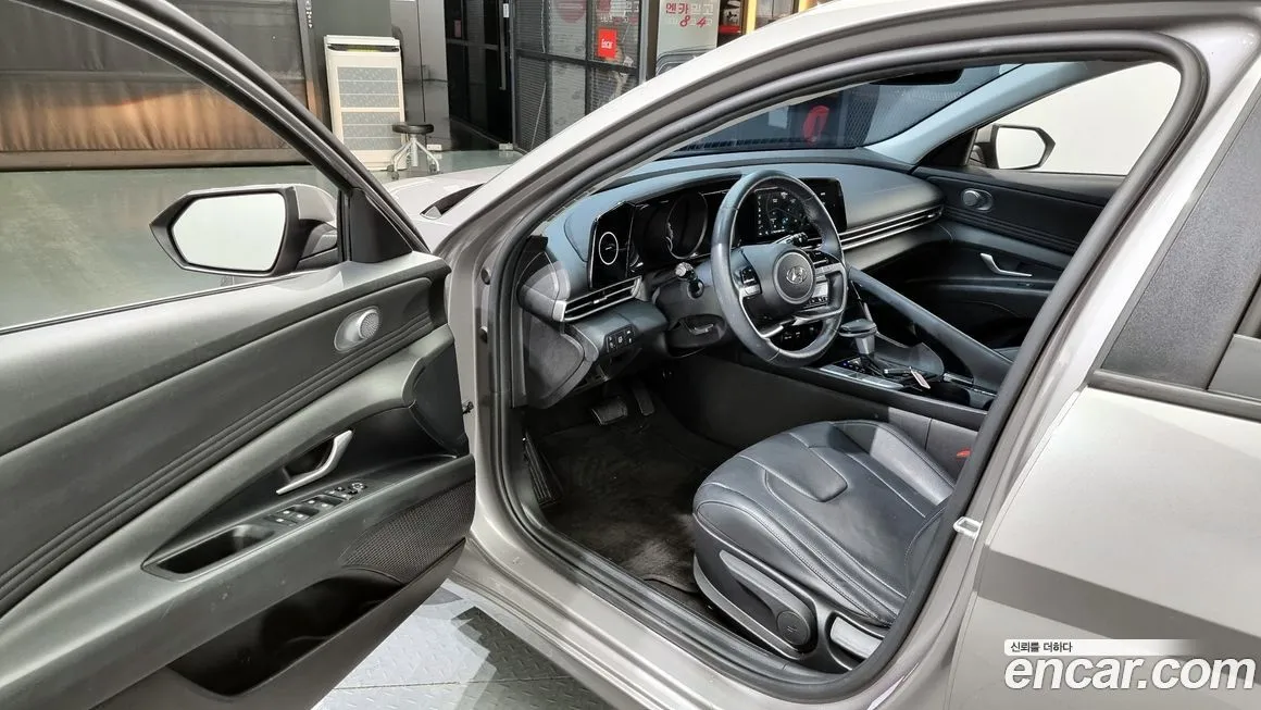 Hyundai AVANTE 2021 из KR, фото 10