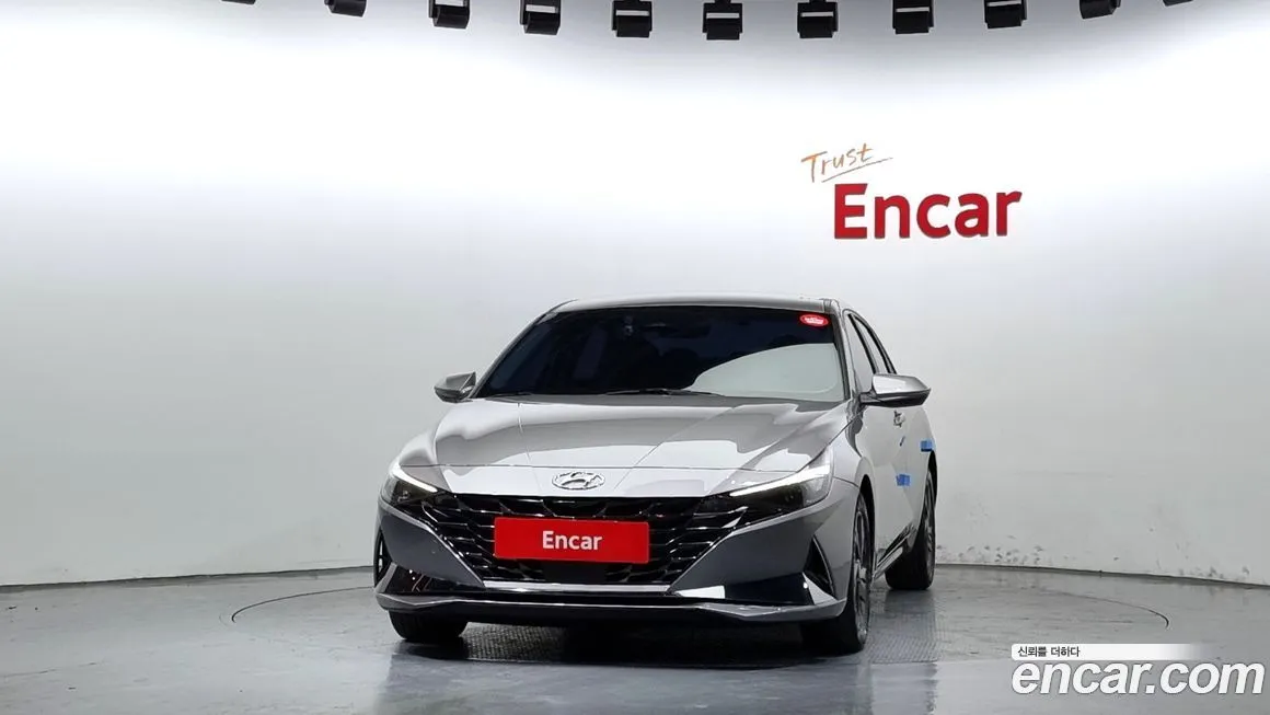 Hyundai AVANTE 2021 из KR, фото 3
