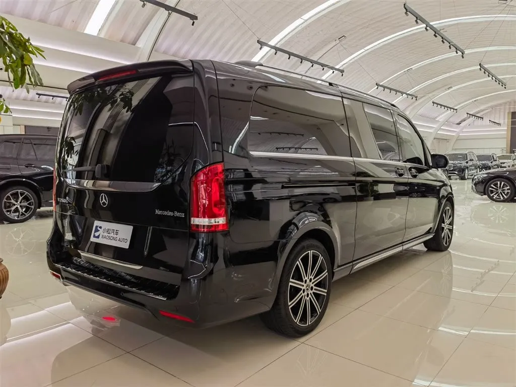 Mercedes-Benz V-Class 2022 из CN, фото 4