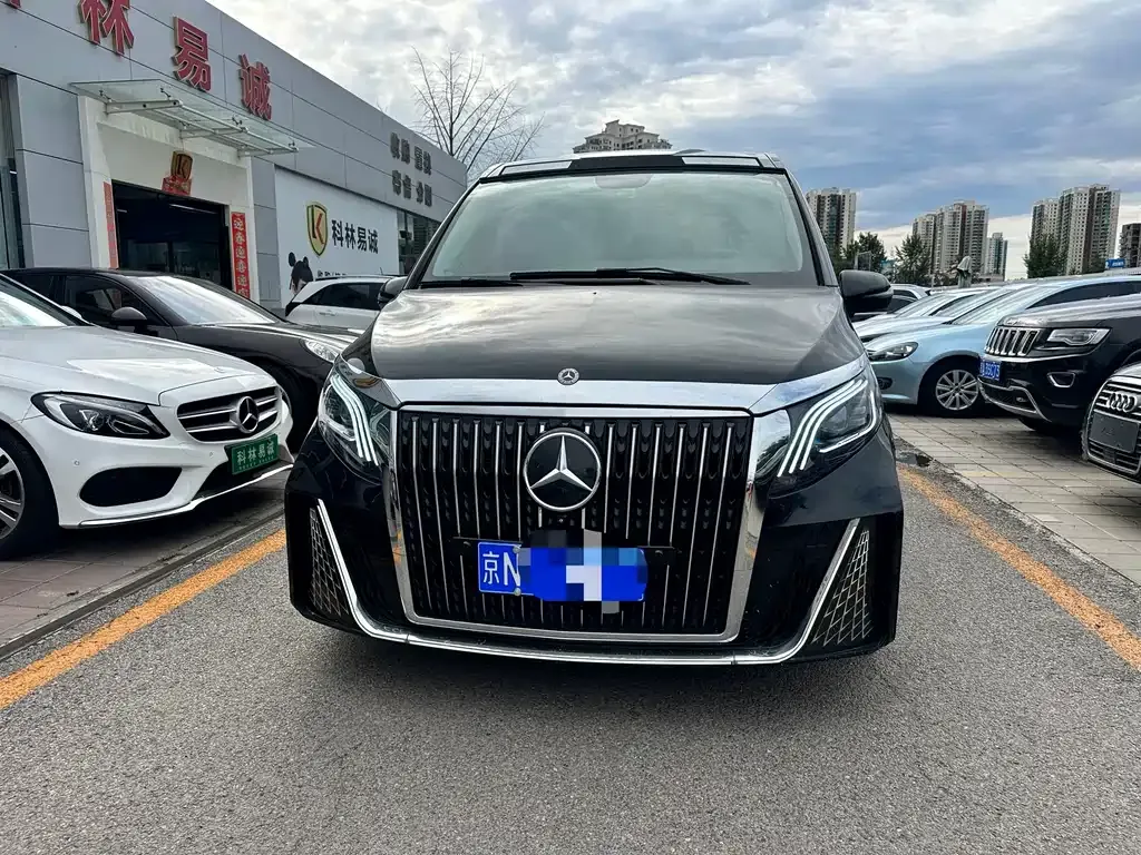 Mercedes-Benz Vito 2024 из CN, фото 2