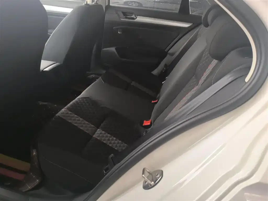 Volkswagen Lamando 2022 из CN, фото 10