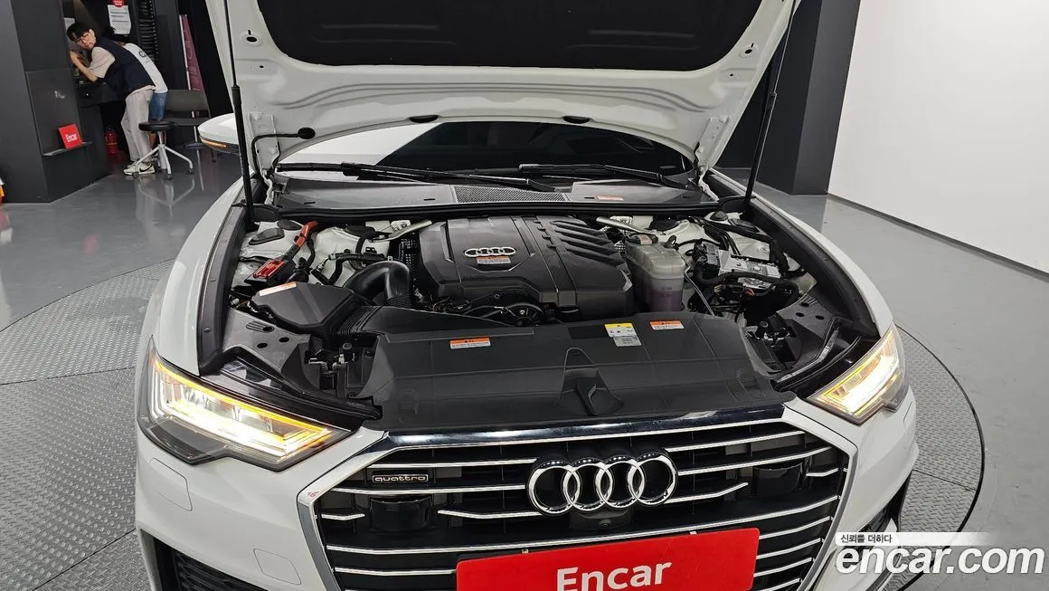 Audi A6 — фото 6