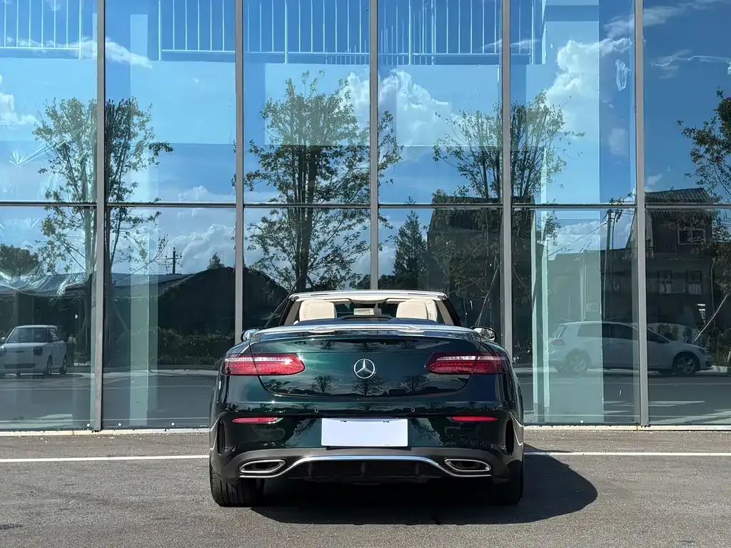 [object Object] E-Class (Import) 2023 из CN, фото 4