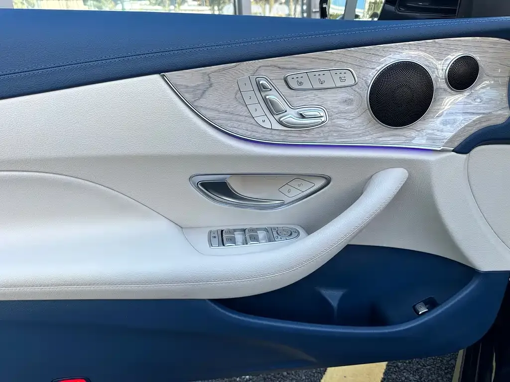 [object Object] E-Class (Import) 2023 из CN, фото 7