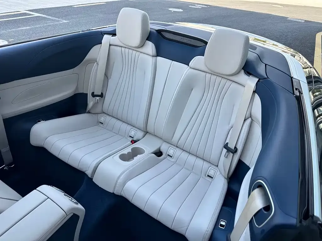 [object Object] E-Class (Import) 2023 из CN, фото 8